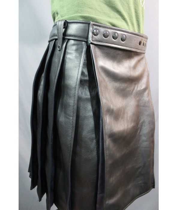 Black leather men,s kilt
